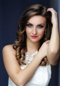 bridal-makeup2-210×300.jpg